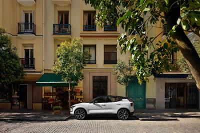 vip snow patrol break in cornwall